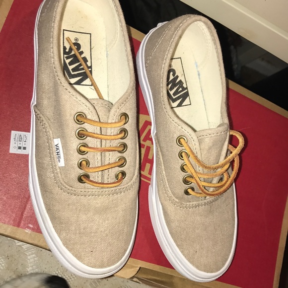 Sold - Picture 3 of 7